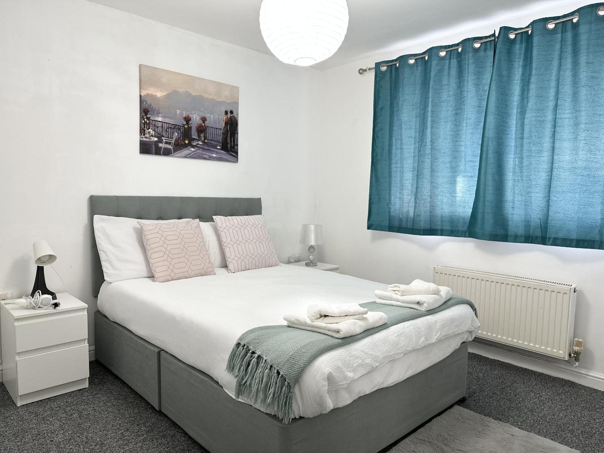 Clover Apartments Hadleigh  Extérieur photo